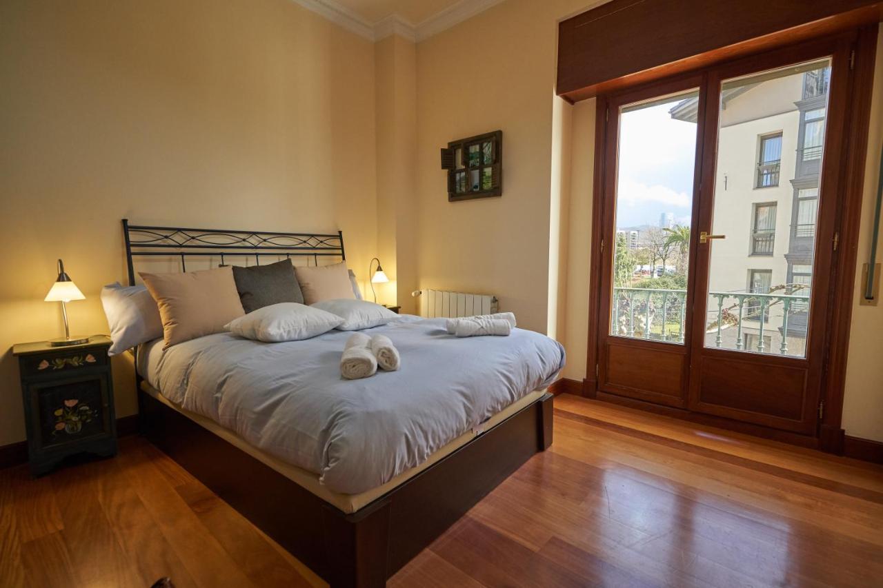 Apartamento Bio Exclusivo Con Mirador En Bilbao Y Aparcamiento Publico Gratuito Bilbau Exterior foto